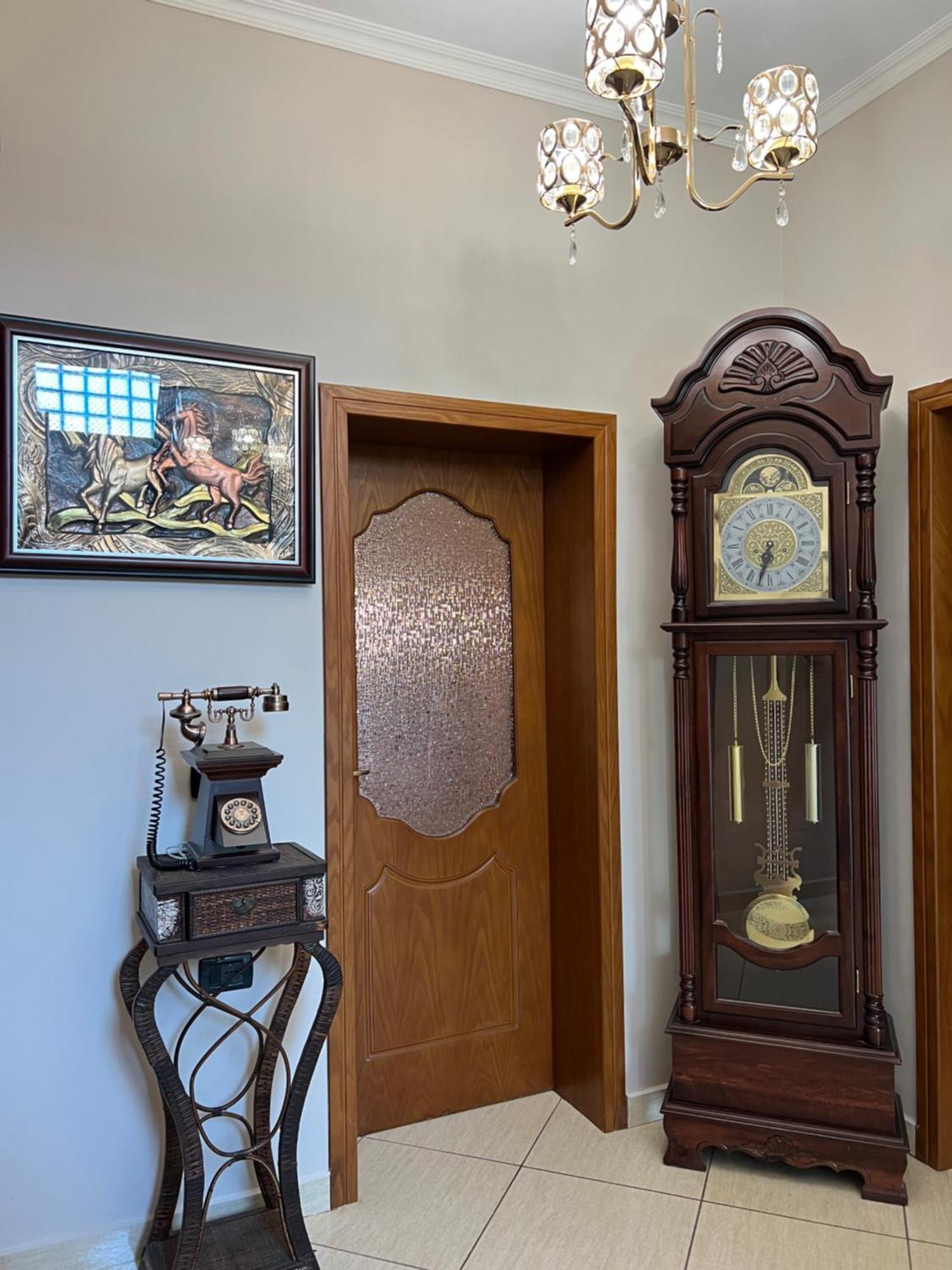 Guest House Pulake 베라트 외부 사진